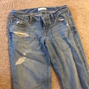 Loft boyfriend jeans - light wash some distressing